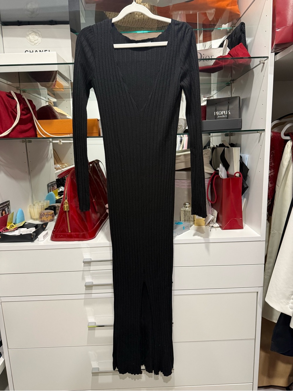 Zara Black Ribbed V-Neck Long Sleeve Maxi Dress